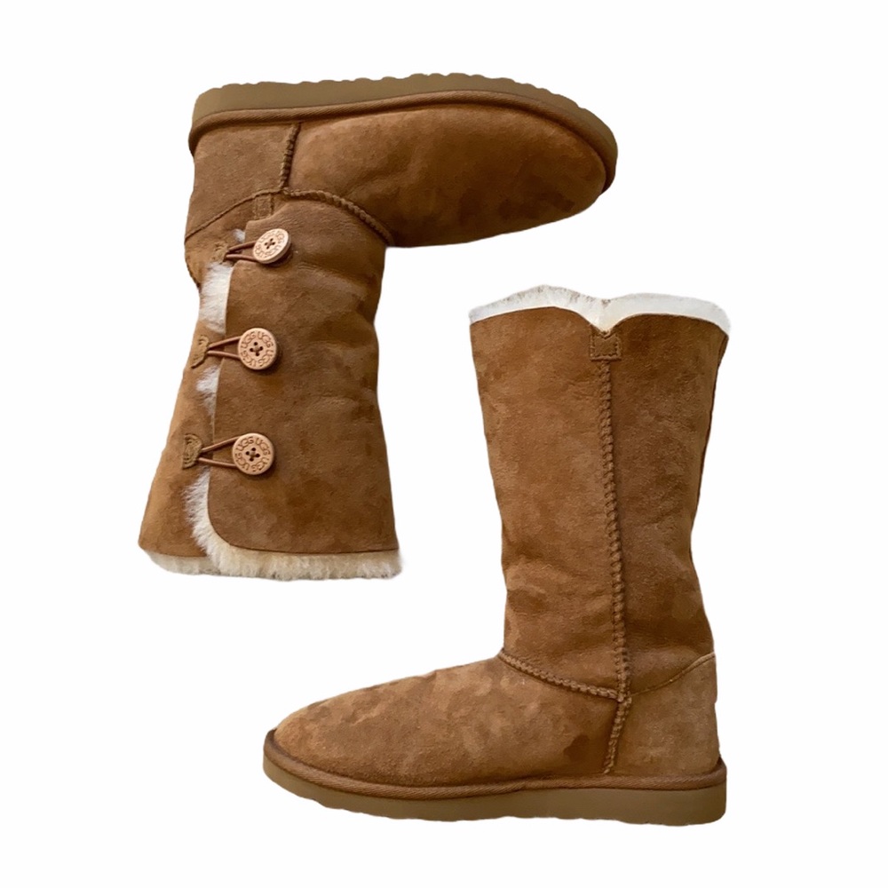 UGGS Bailey Button Tall Boots Chestnut Kids Youth 5 7 - Picture 2 of 11